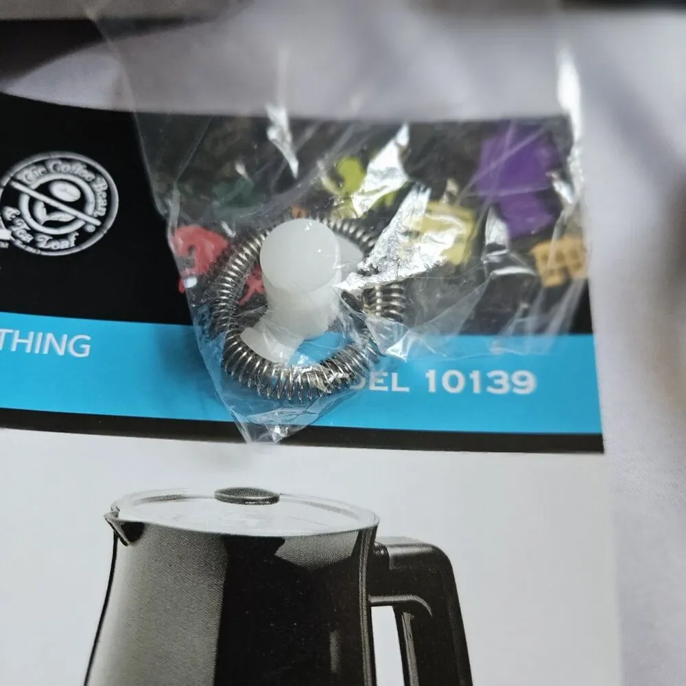 CBTL One Touch Milk Frothing And Heating System. Model 10139